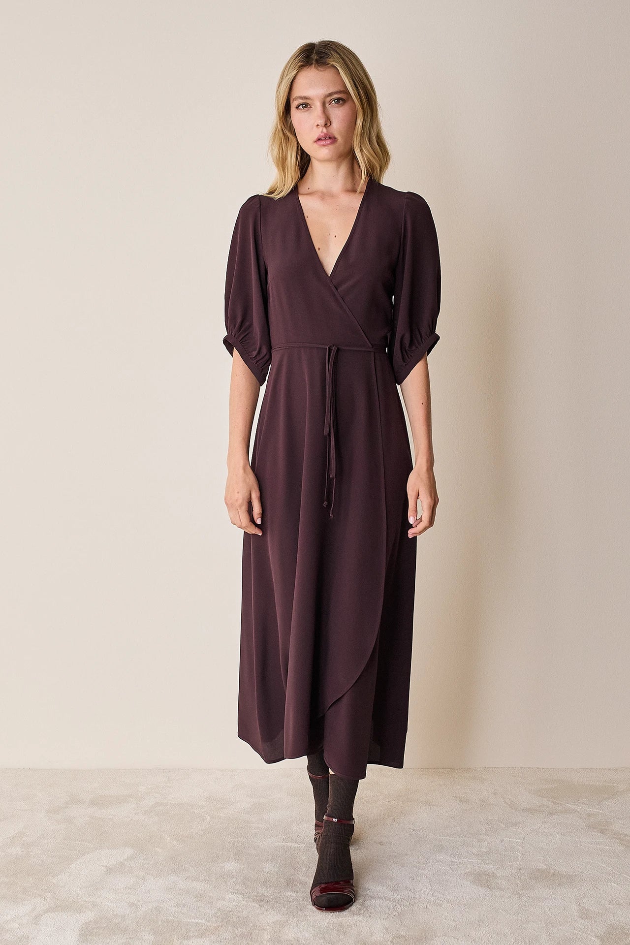 Silk crepe de chine wrap dress – lazzarionline Silk crepe de chine wrap dress – lazzarionline
