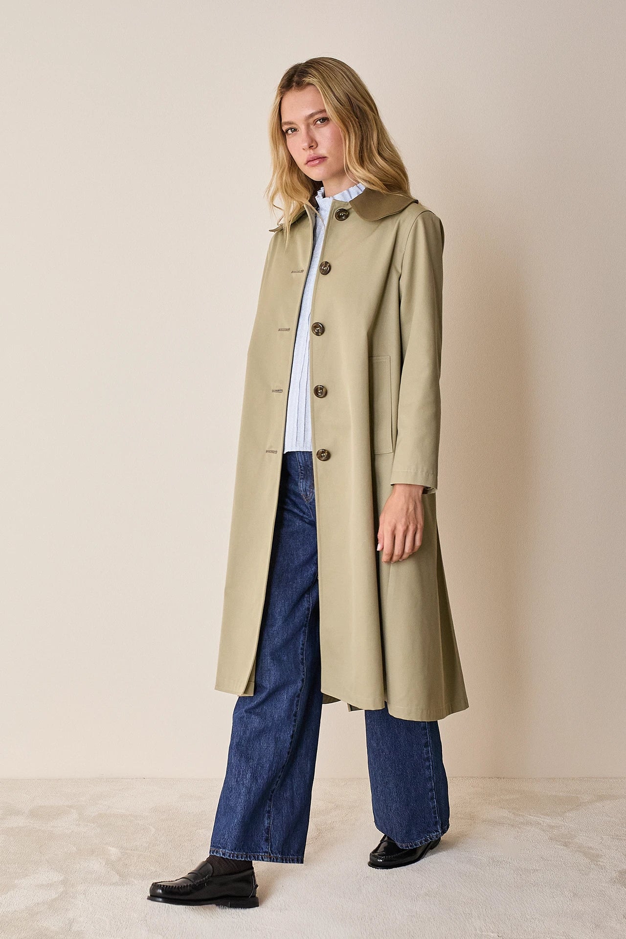 Trench oversize con colletto tondo