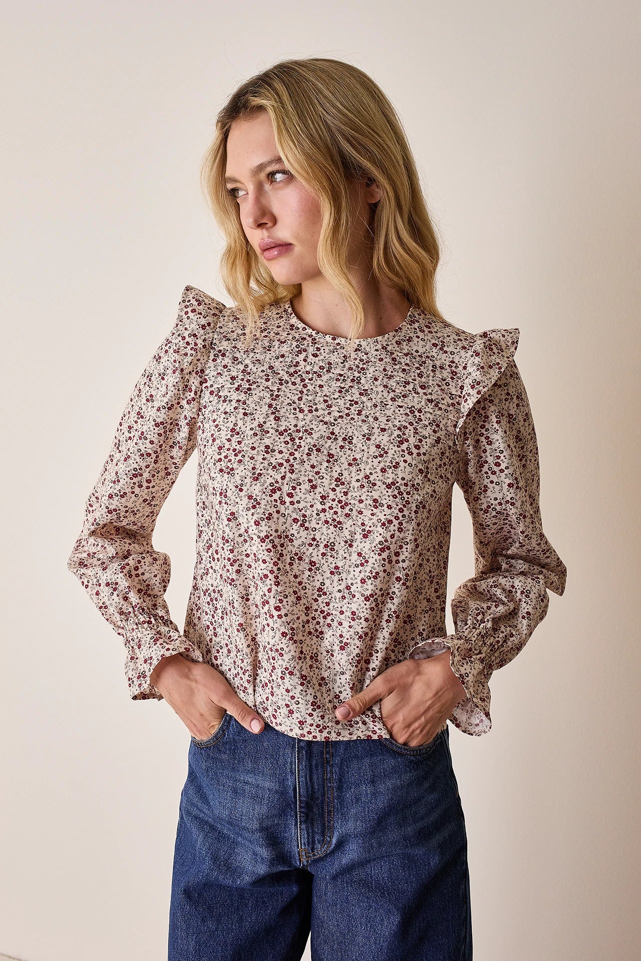 Top country con volant