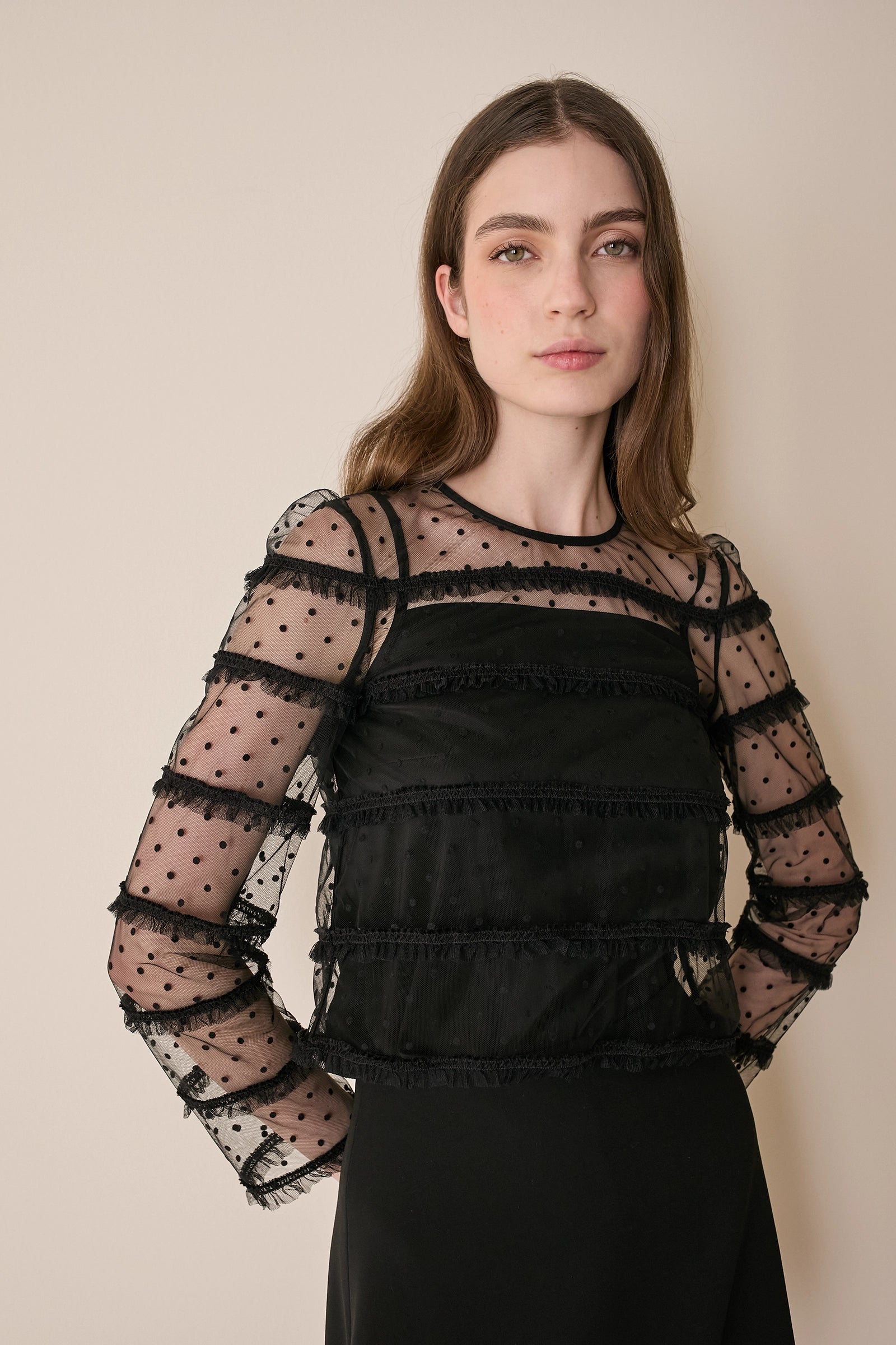 Top in tulle con volant Lazzari — free download