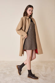 Trench oversize con fodera colorata