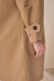 Trench oversize con fodera colorata