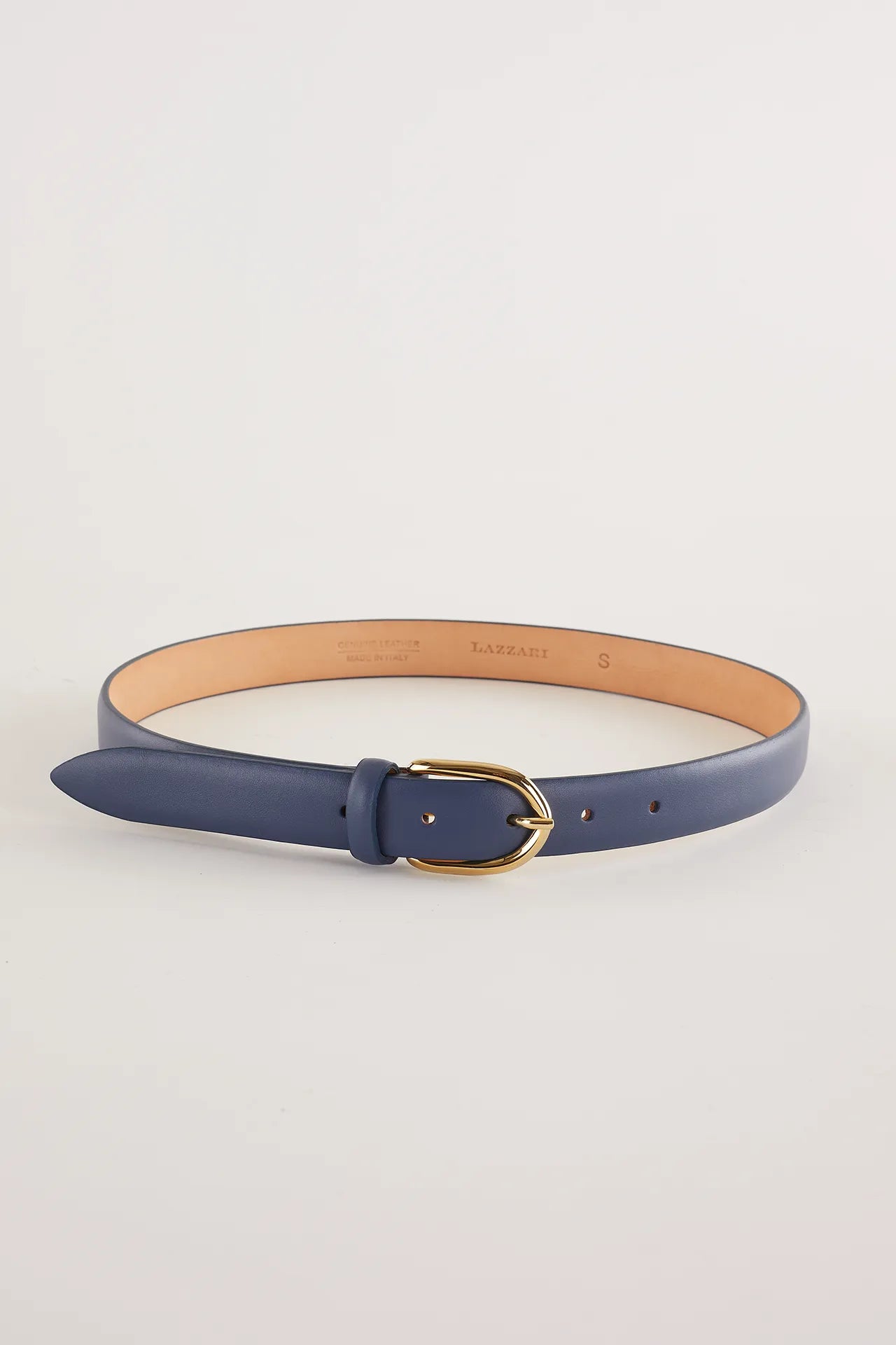 Domed leather belt