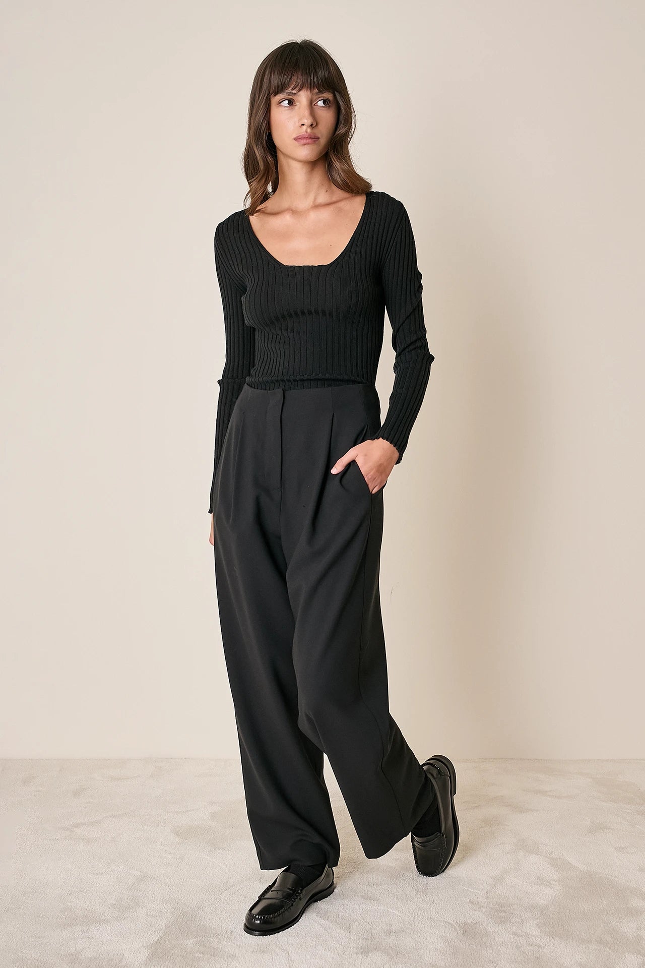 Ribbed scoop neck jumper in extra fine merino wool