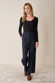 Ribbed scoop neck jumper in extra fine merino wool