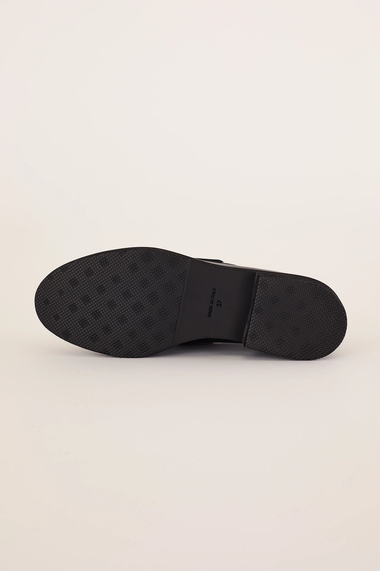 Rubber-soled boat shoes