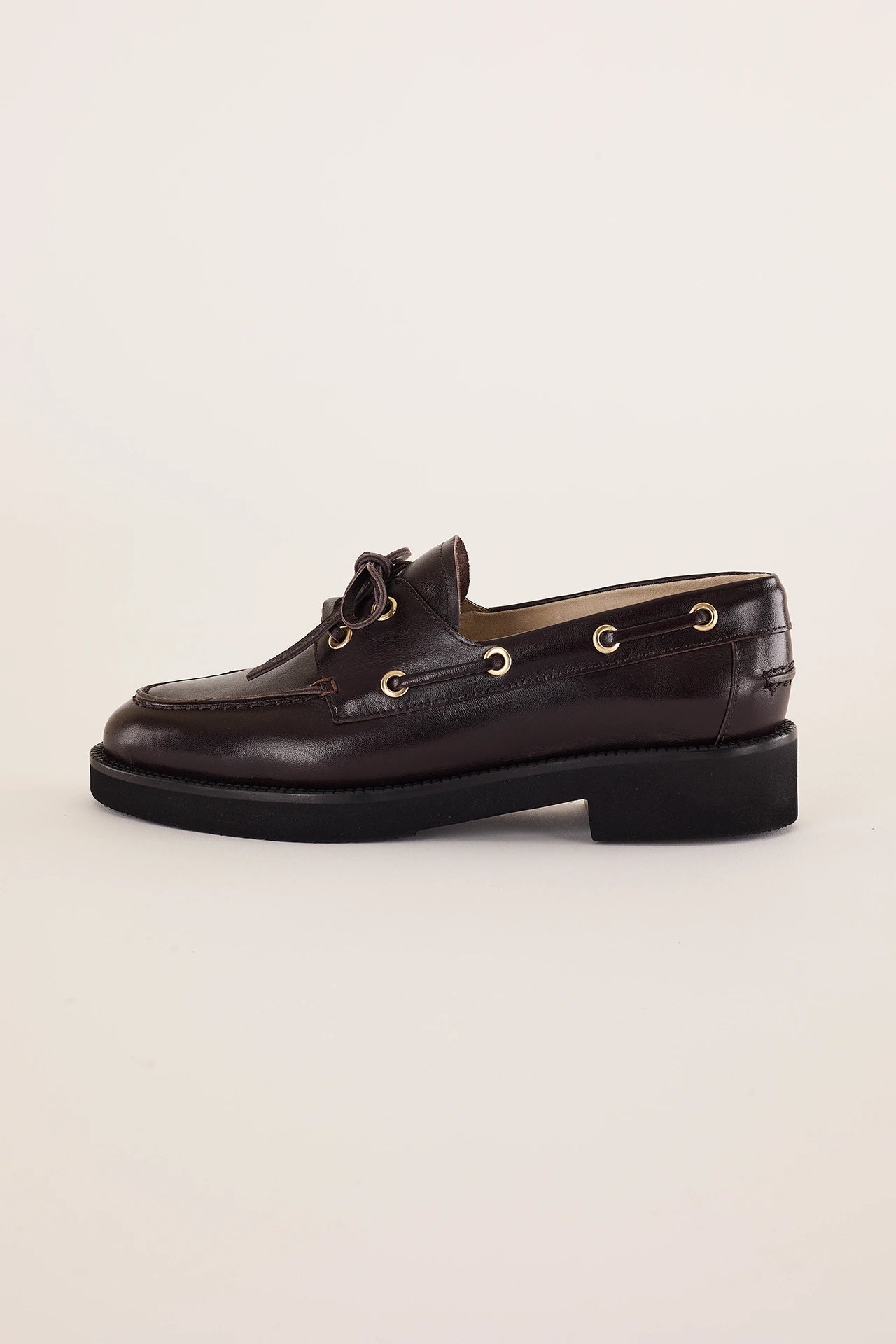 Rubber-soled boat shoes