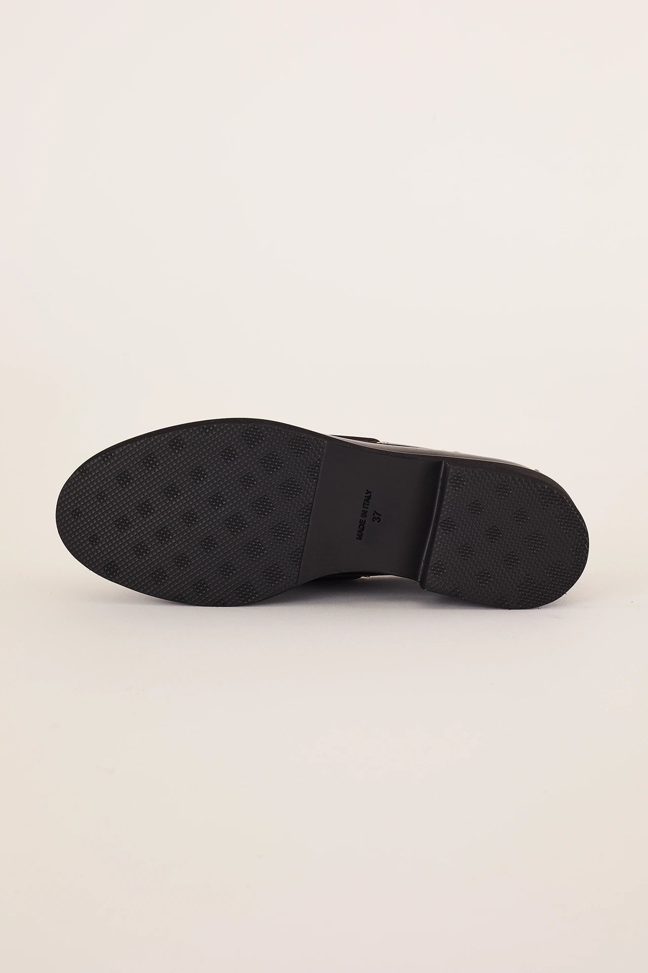 Rubber-soled boat shoes