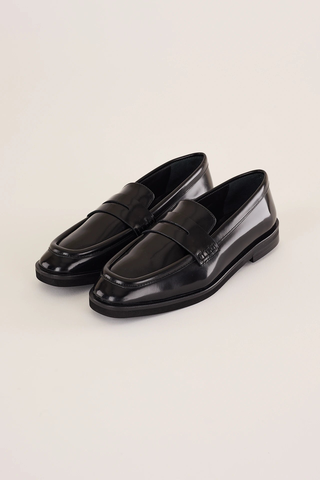 Square-toe loafers