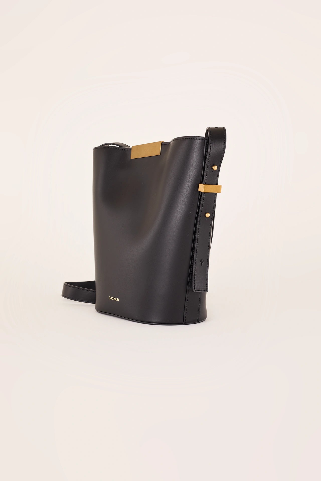 Borsa a secchiello con calamita