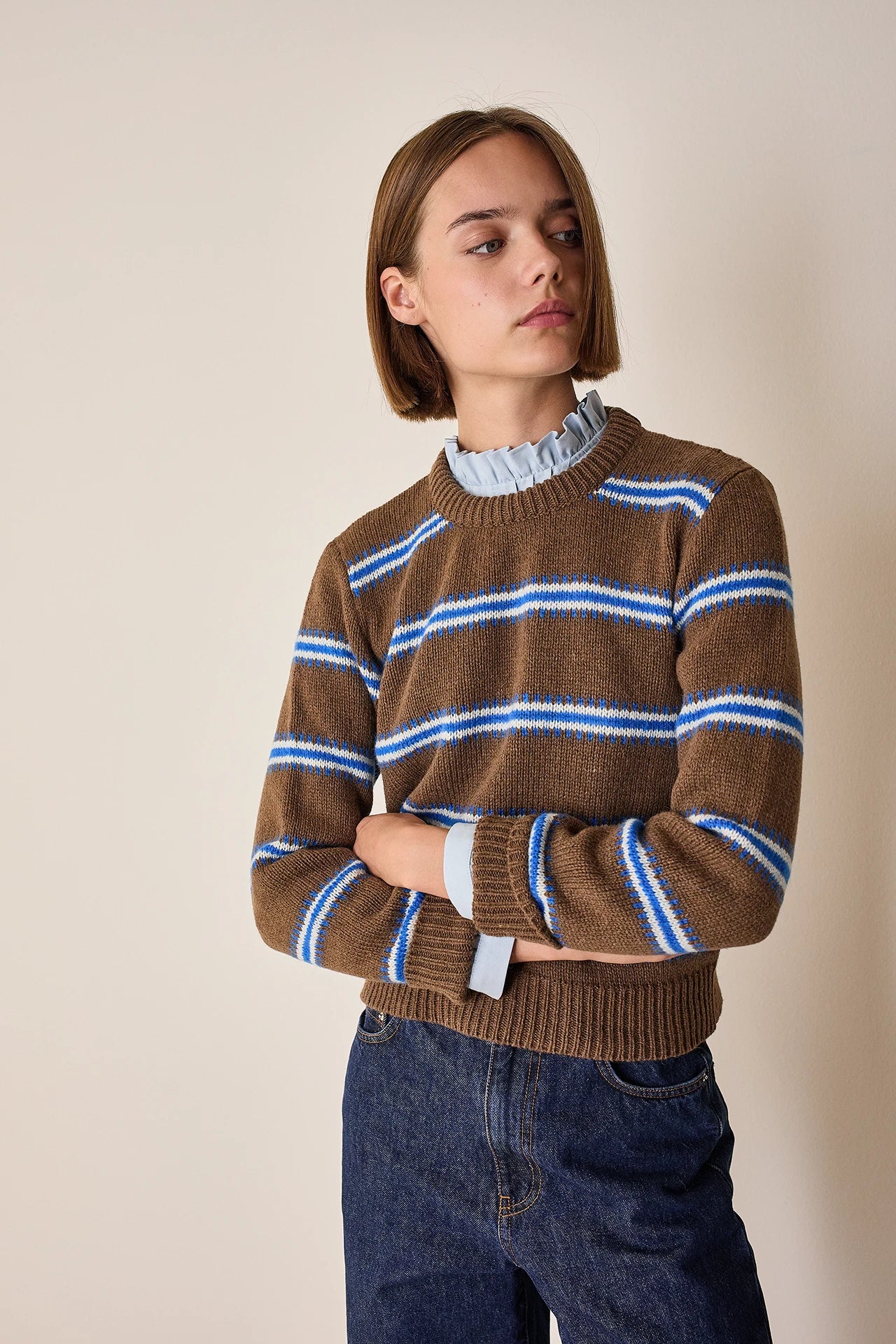Maglia girocollo con righe jacquard