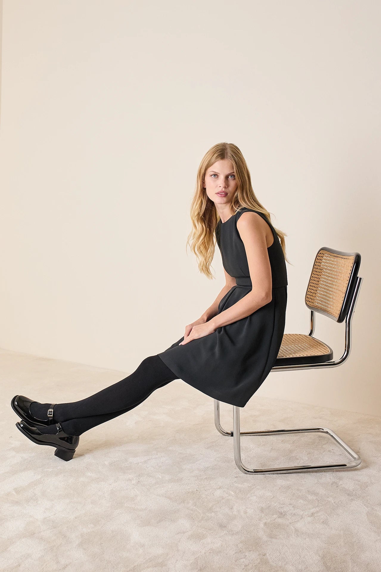 Abito con gonna a ruota