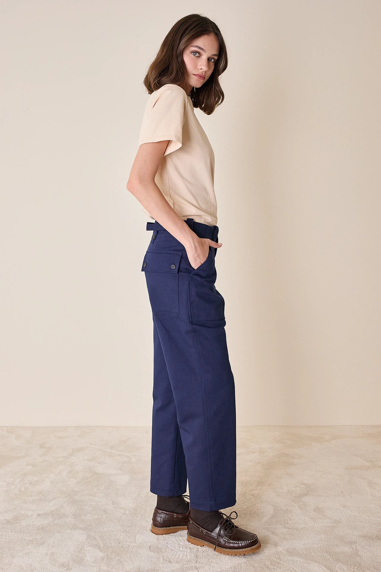 Pantaloni fatigue con alamari