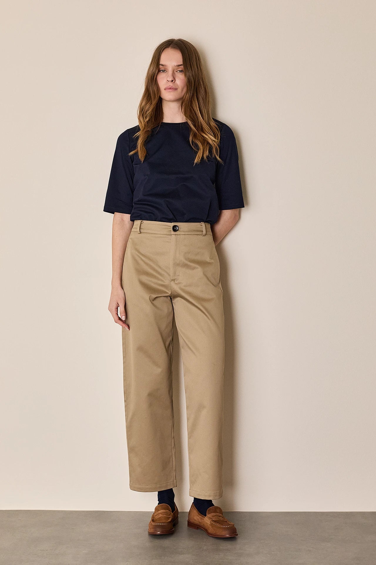 Pantaloni in cotone sostenuto