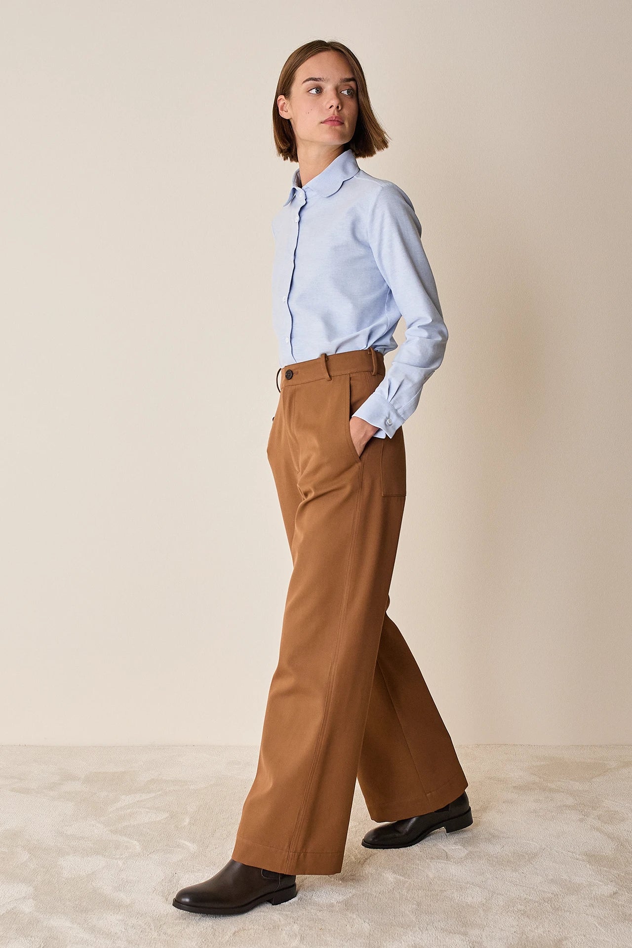 Camicia con colletto petali
