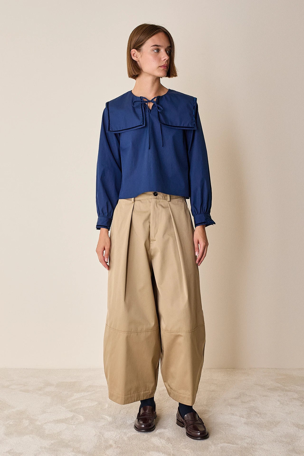 Sailor top in cotone con profili in velluto