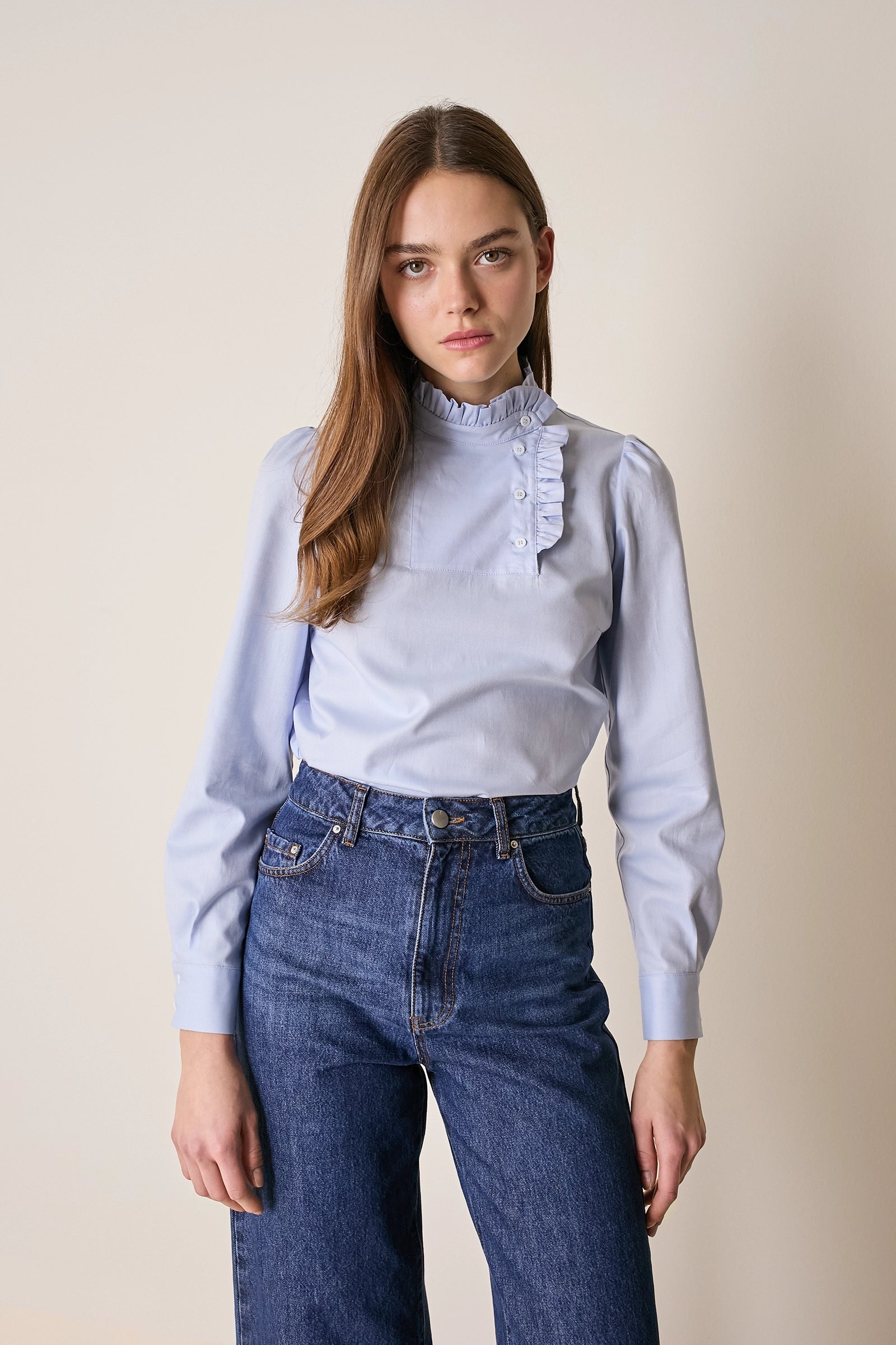 Top with side button placket