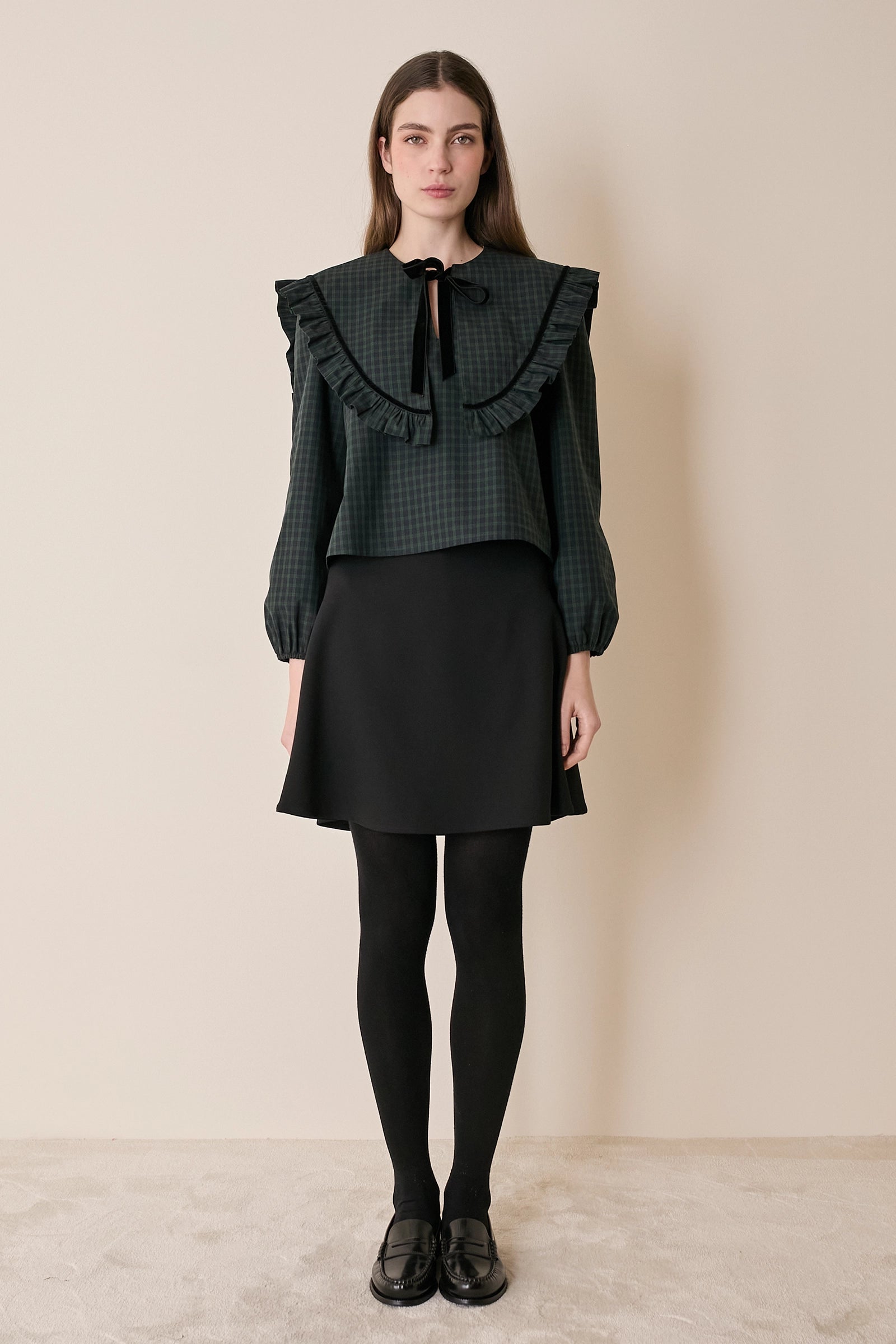 Top tartan con maxi colletto