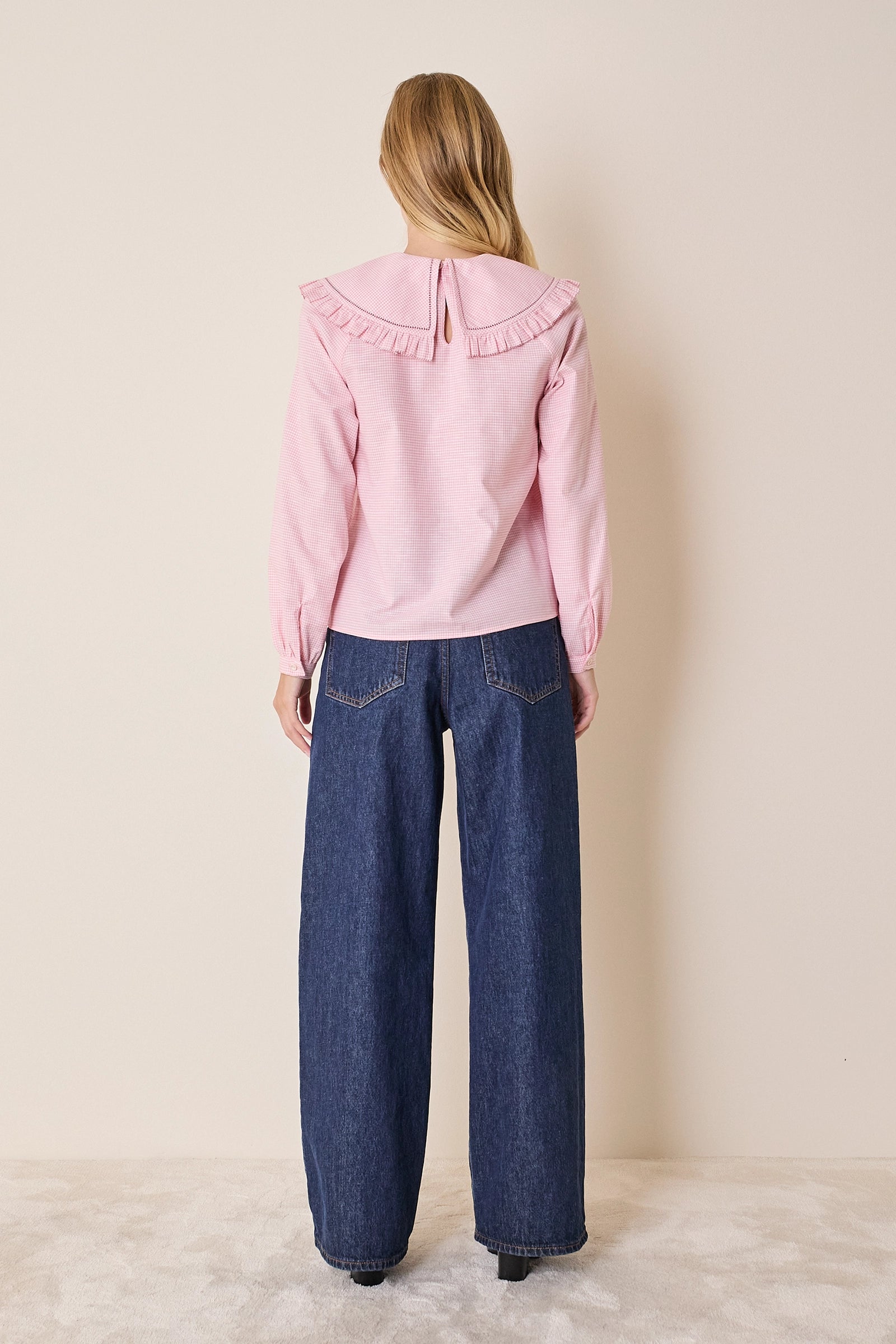 Linen and cotton top with maxi collar