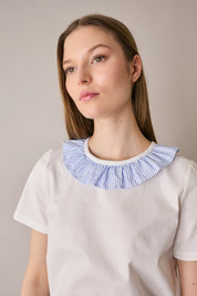 Cotton T-shirt with ruffled collar