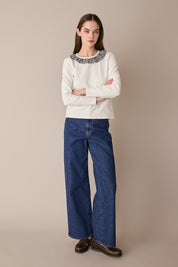 Long-sleeve T-shirt with ruffled collar
