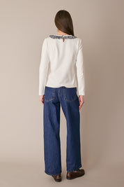 Long-sleeve T-shirt with ruffled collar
