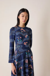 Abito a fiori in seta elasticizzata