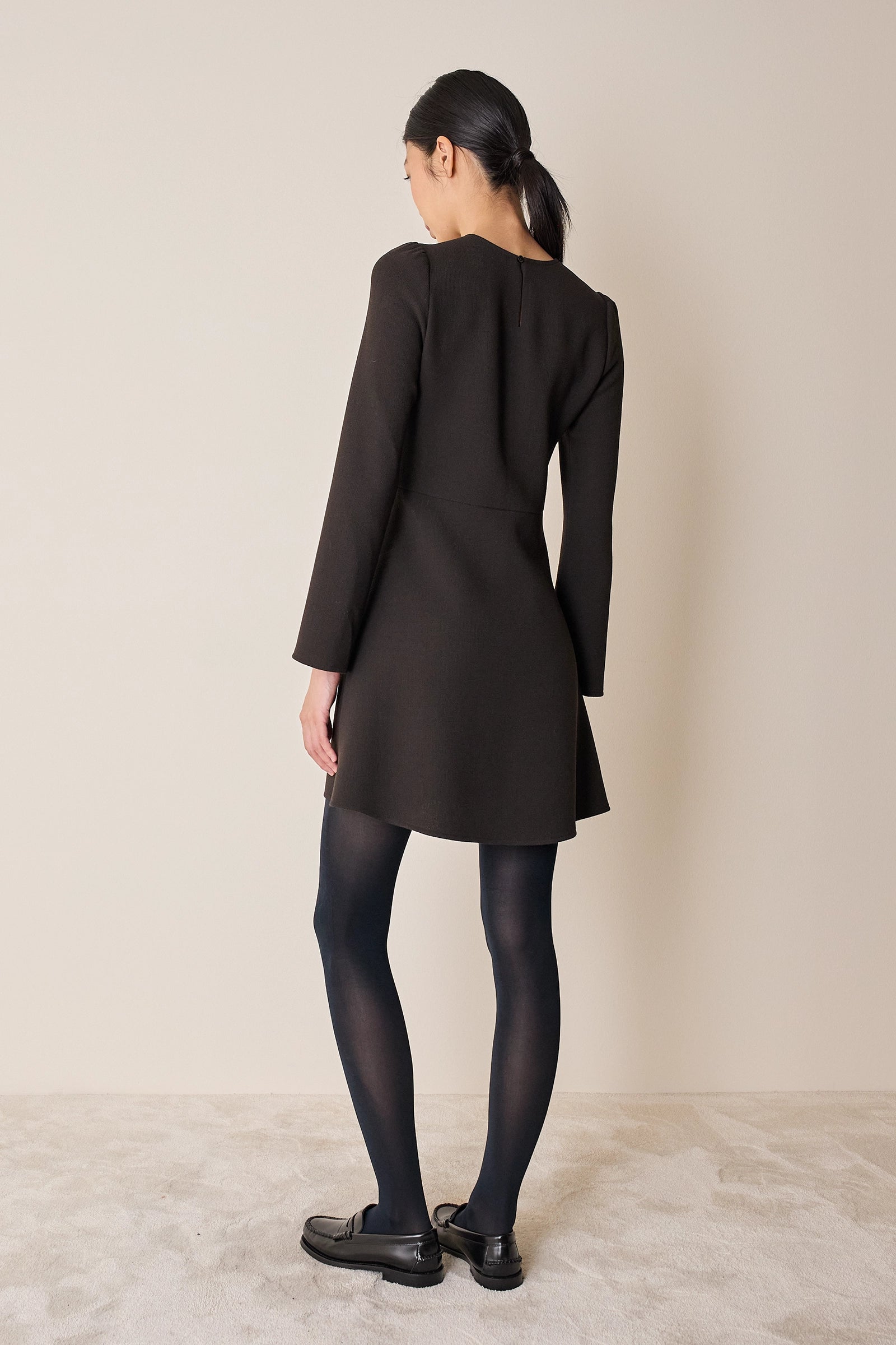 Double wool crepe short dress with fluid skirt