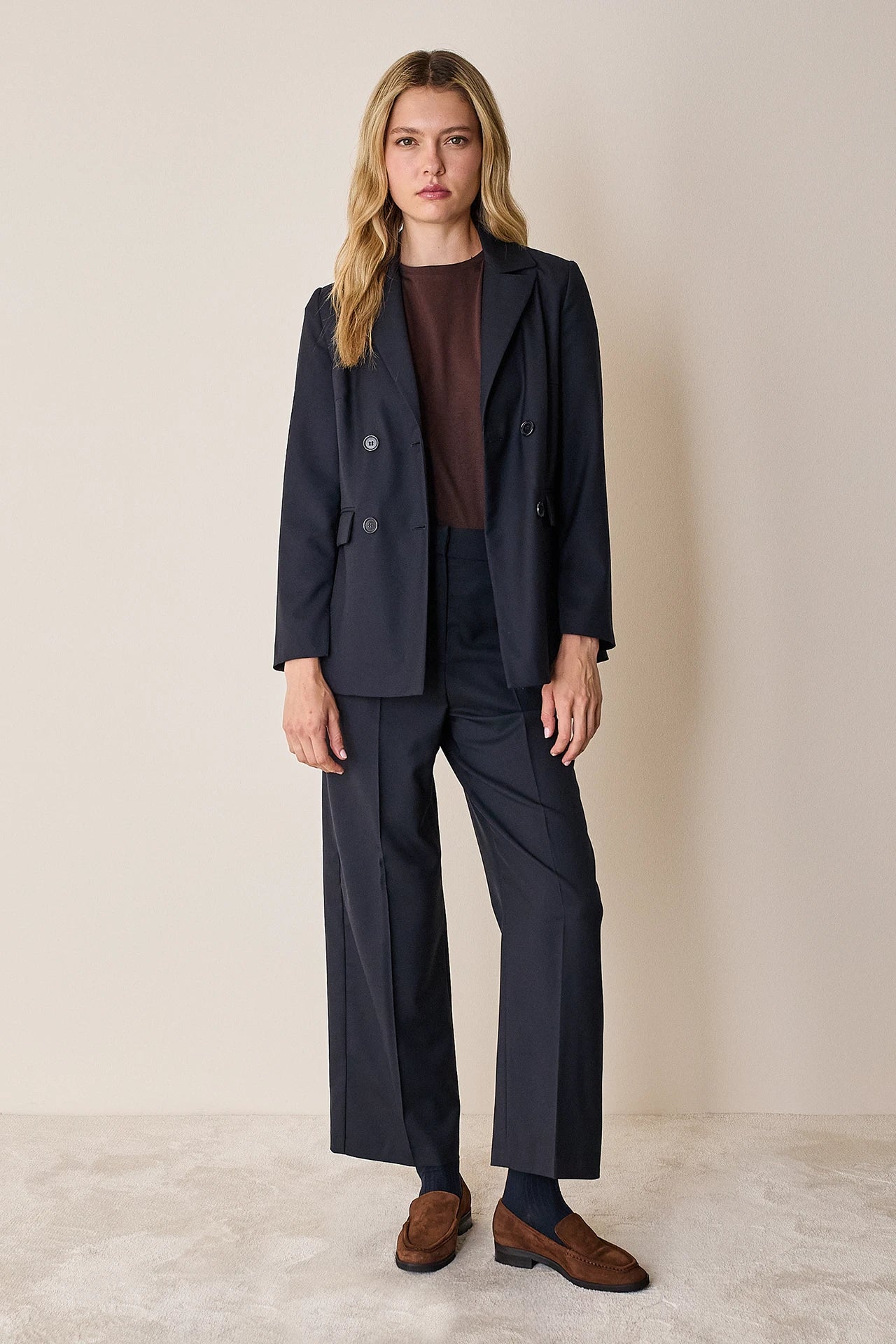 Pantaloni timeless in fresco lana
