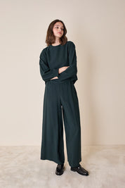 Pantaloni ampi con elastico in vita