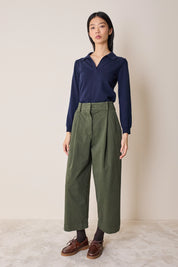 Cotton gabardine trousers with pleats