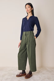 Cotton gabardine trousers with pleats