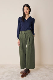 Cotton gabardine trousers with pleats