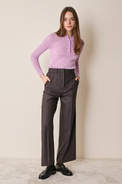 Pleated virgin wool trousers