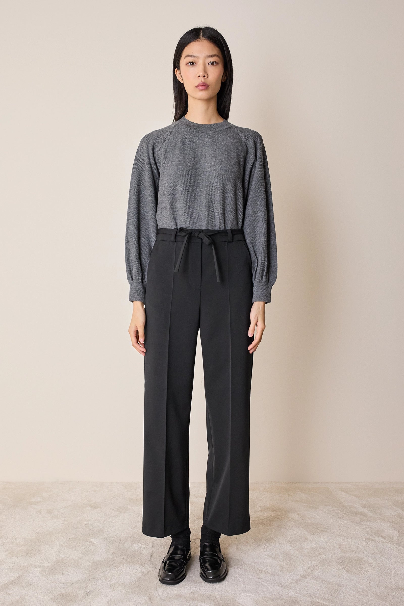 Pantaloni in lana con cintura