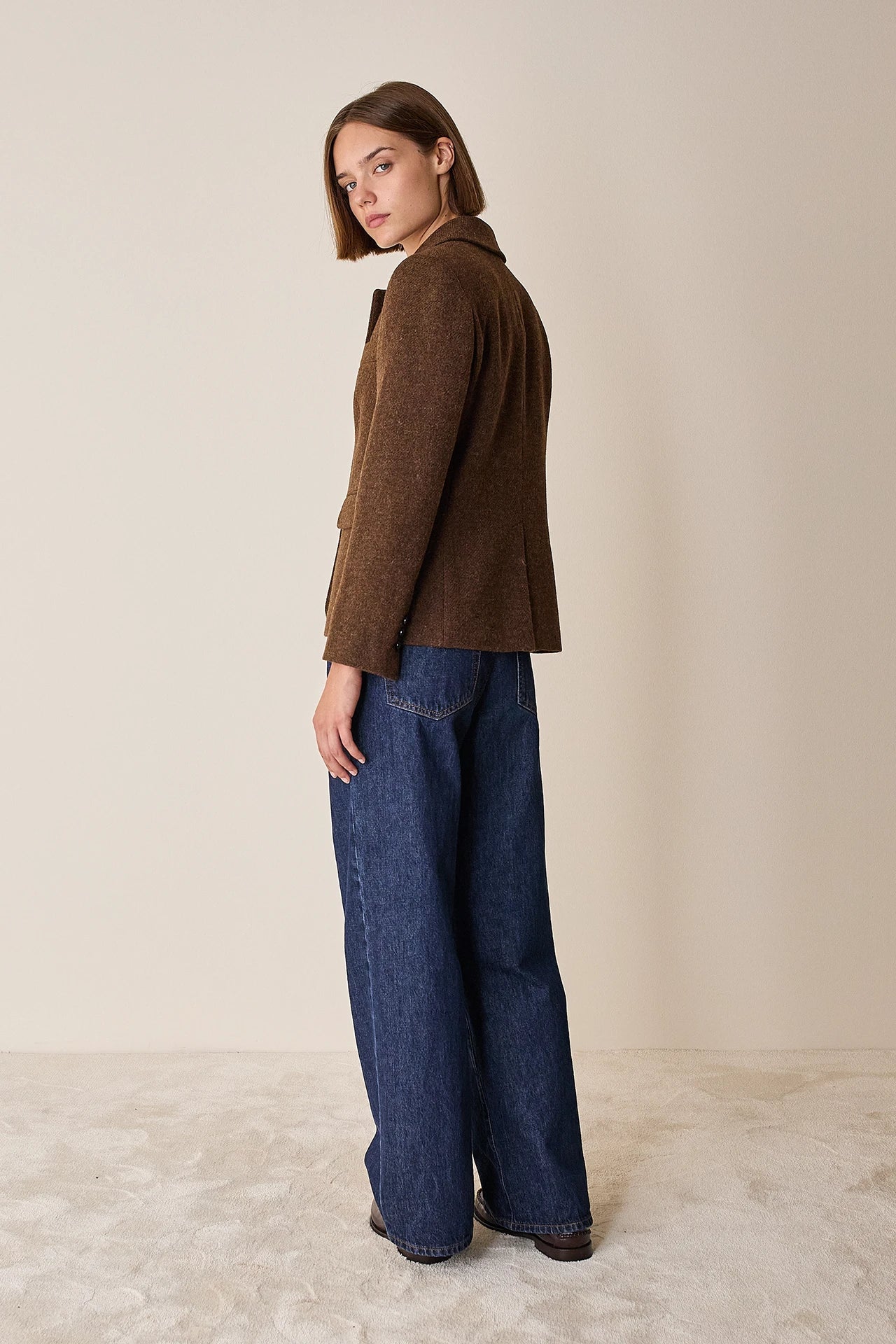 Single-breasted wool jacket