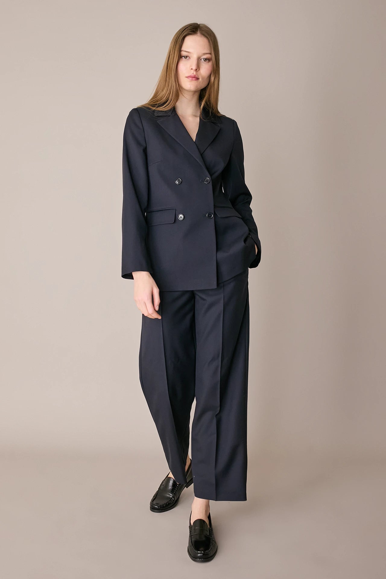 Lightweight wool and cashmere blazer