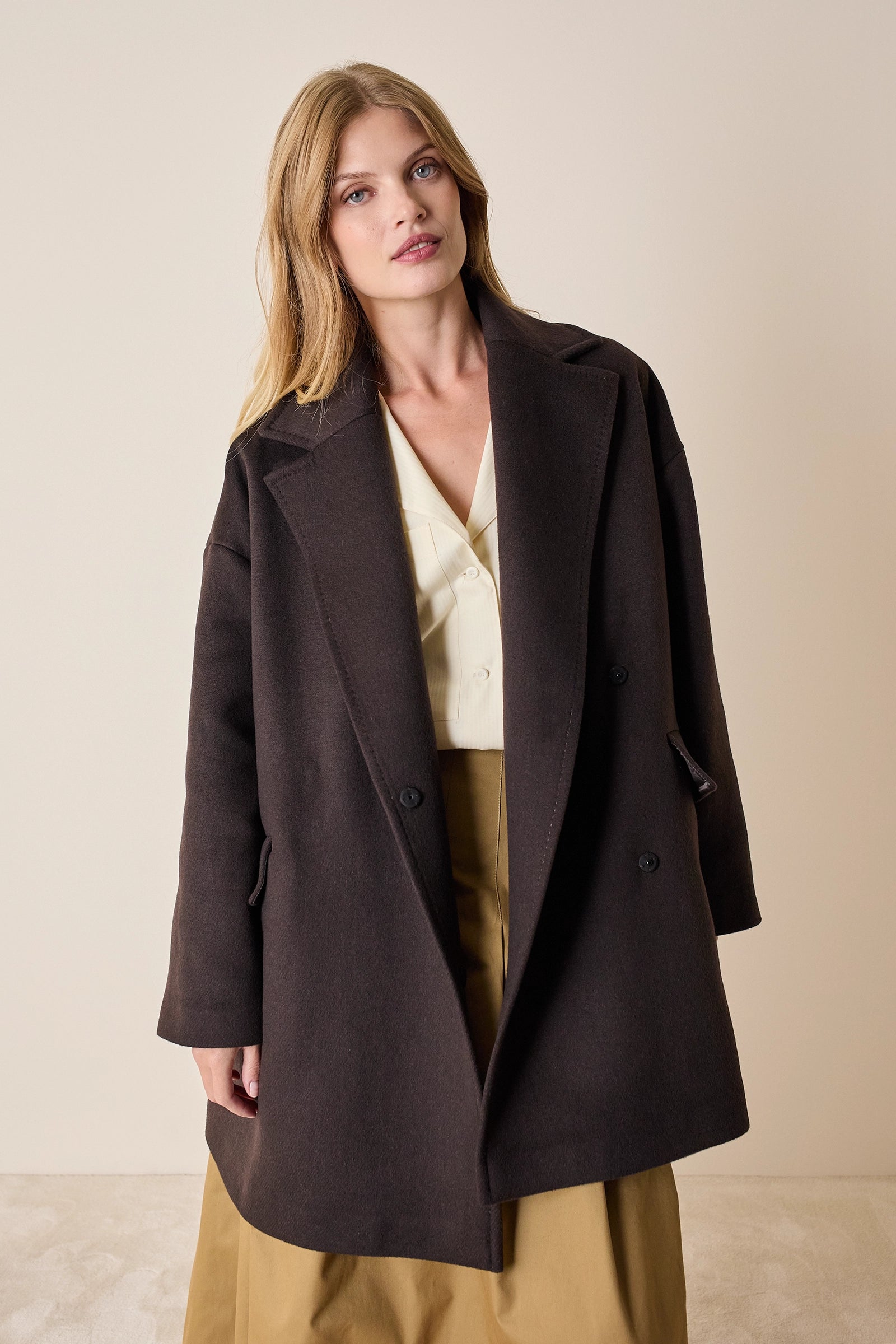 Double-breasted cashmere coat