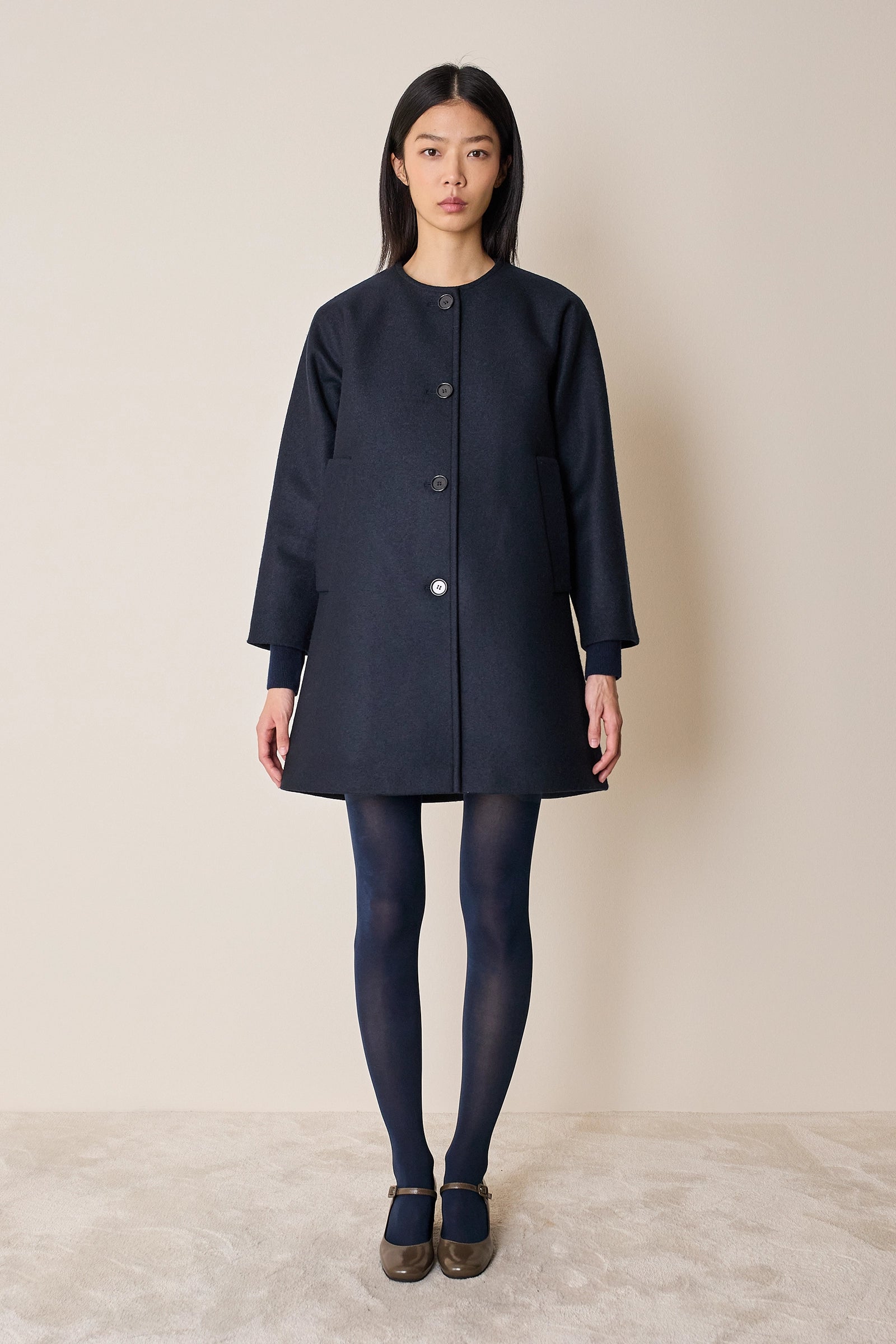 Wool round-neck coat