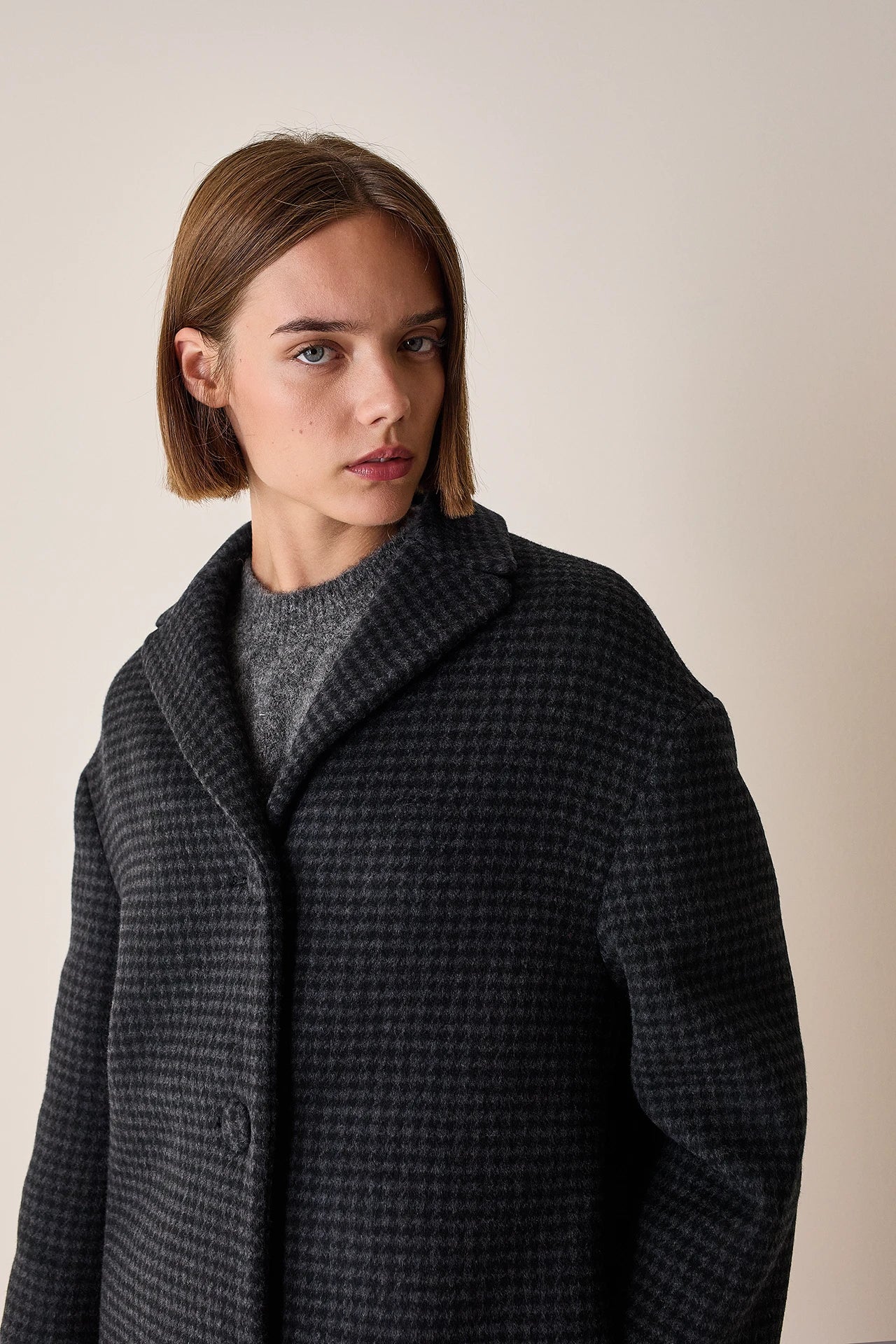 Cappotto a uovo in lana e cashmere