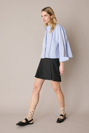 Box pleats mini skirt
