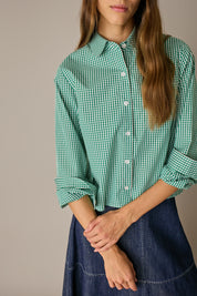 Rounded collar shirt