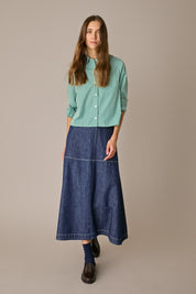 Rounded collar shirt