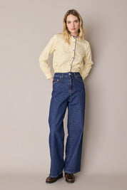 Ruffled-collar shirt with contrast trims