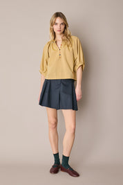 Cotton top with covered buttons