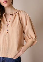 Cotton top with covered buttons