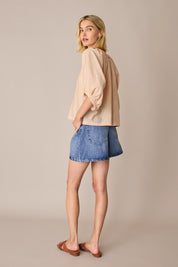 Cotton top with covered buttons