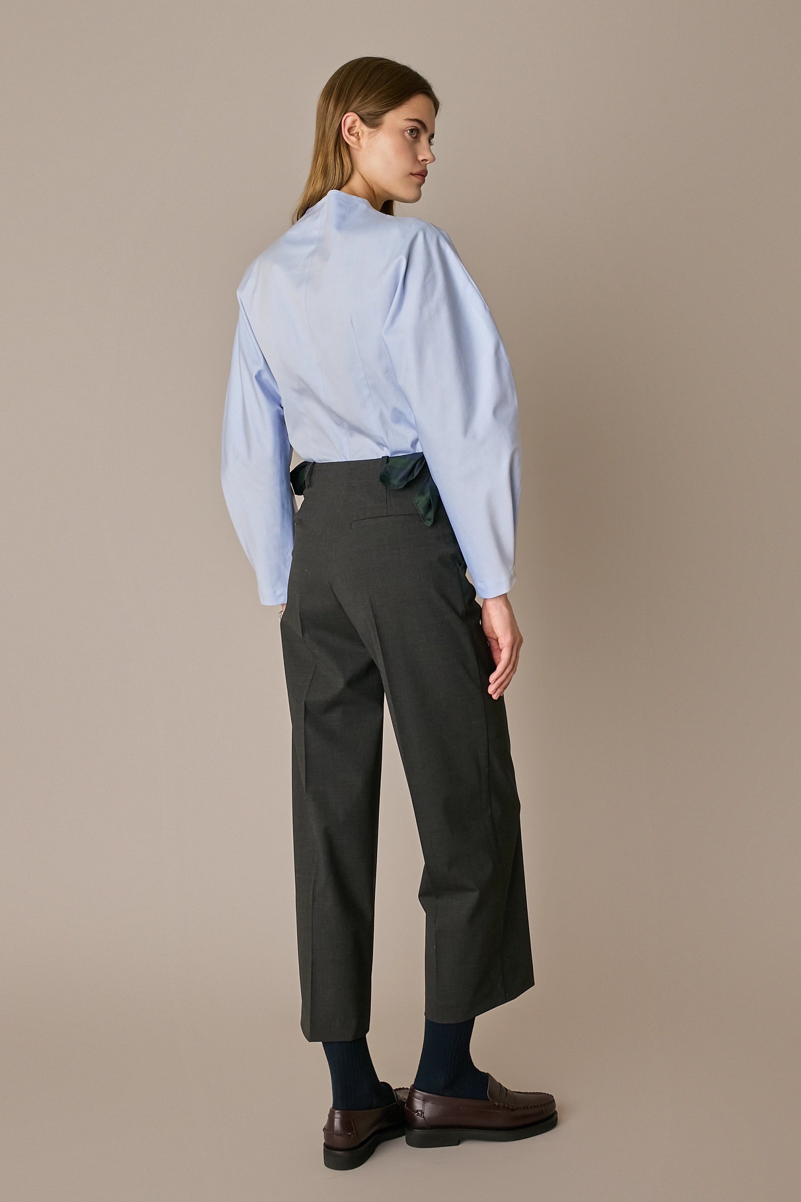 Cotton shirt with sculptural sleeves