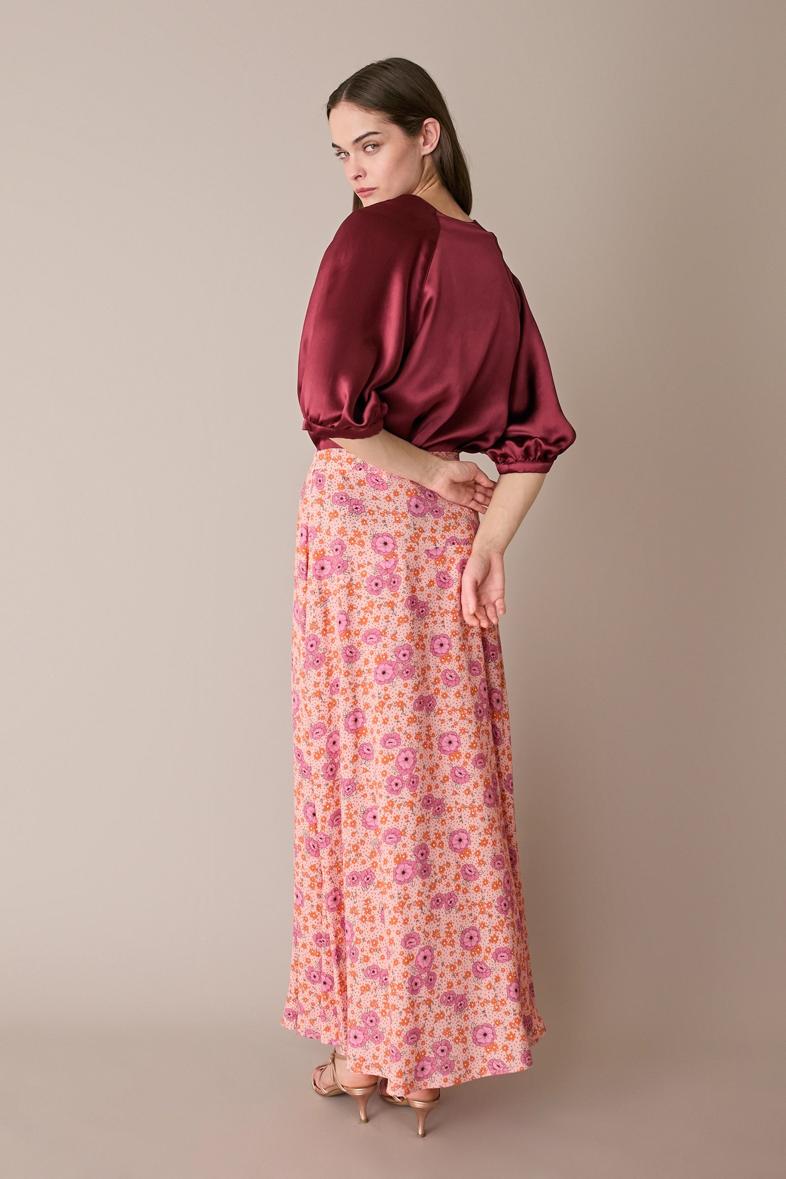 Blusa in raso operato