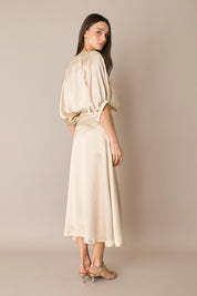 Blusa in raso operato